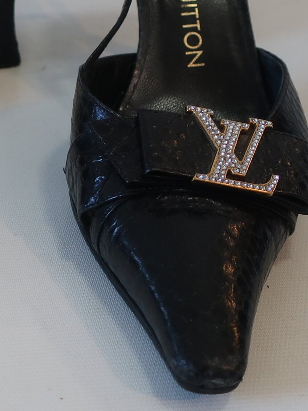 Women Louis Vuitton Black Embossed Snakeskin Crystal Logo Heels 37 1/2 EU/US 7.5 - Picture 5 of 15